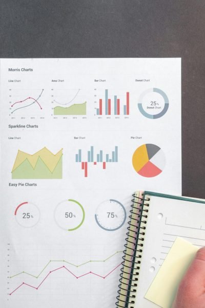 pexels-goumbik-669610